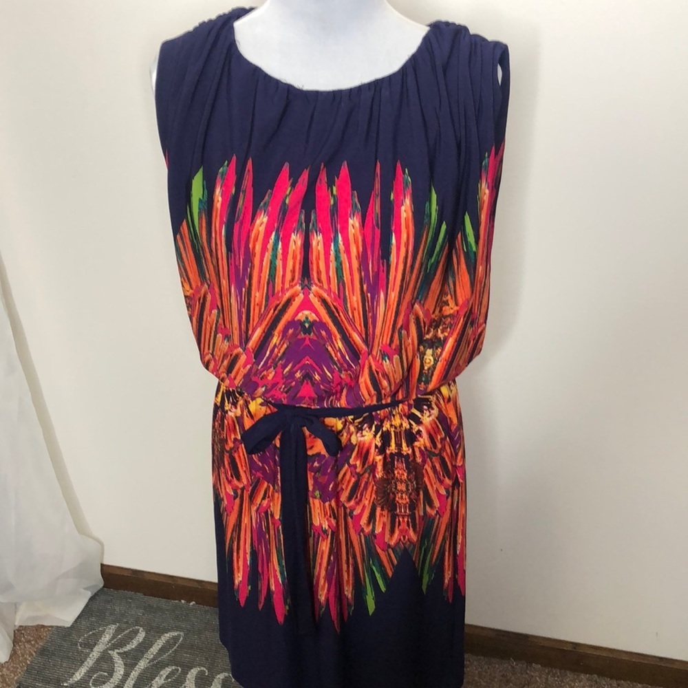 Fenn wright Manson blue tropical design dress with tie around belt size 10